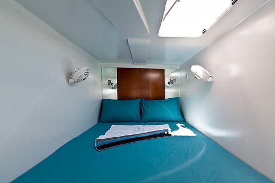 Sailing & Racing Catamaran deluxe double cabin